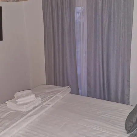 Aparthotel Casa Damian Drobeta 3*