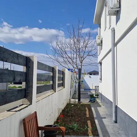 Casa Damian Drobeta