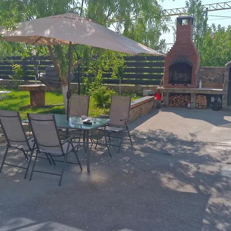 Casa Damian Drobeta 드로베타 투르누 세베린